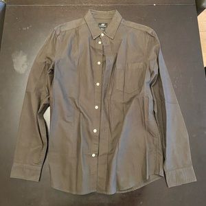 H&M Men’s Button Down Shirt (Sage Green)